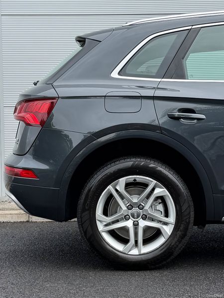 Audi Q5 2.0TDI *1owner 387621377