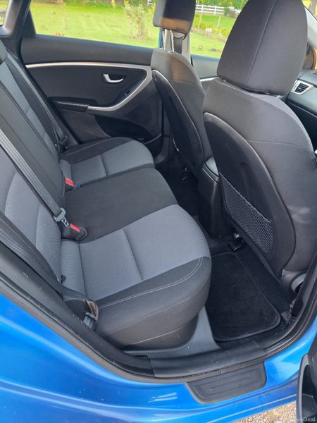Hyundai i30 2016 387621741