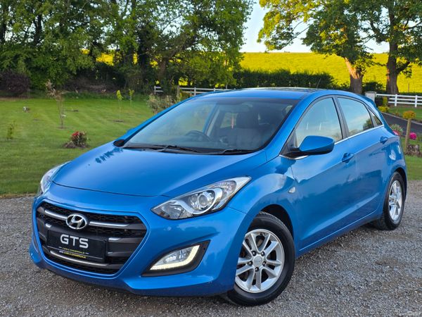 Hyundai i30 2016 387621723