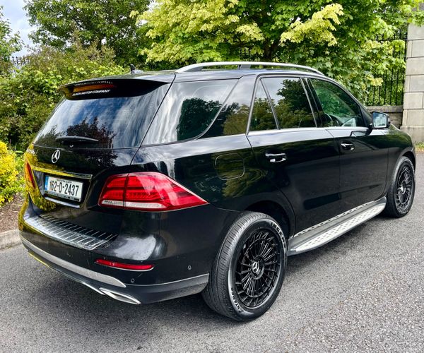 162  Mercedes-Benz GLE 250d Auto – Luxury SUV 387638385