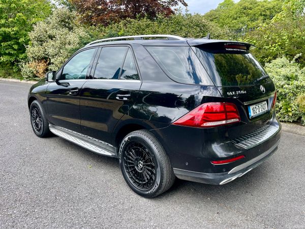 162  Mercedes-Benz GLE 250d Auto – Luxury SUV 387638405