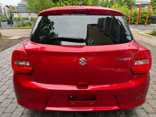 Suzuki Swift 2018 387747147