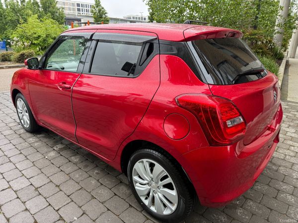 Suzuki Swift 2018 387747149