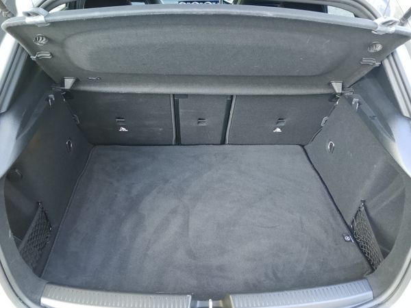 Mercedes A200d AMG Line 387774059