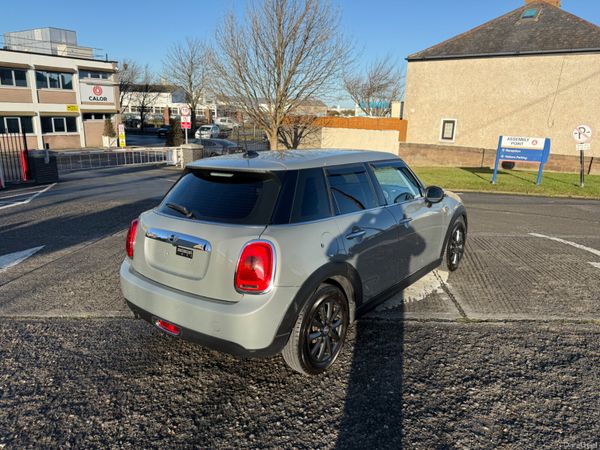 MINI 2016 1.2 PETROL AUTOMATIC 387789363