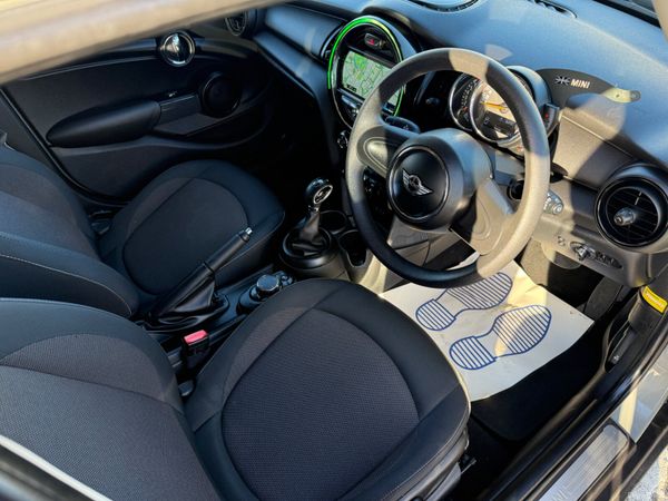 MINI 2016 1.2 PETROL AUTOMATIC 387789367