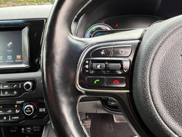 Kia Niro 1.6 GDI Petrol Hybrid 387704077
