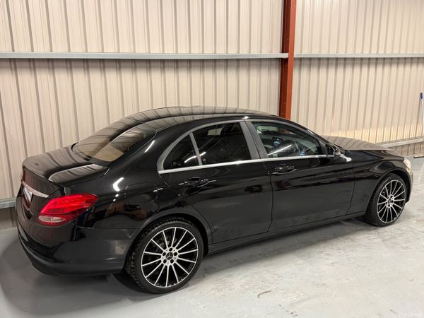 2017 Mercedes-Benz C220D 387713173