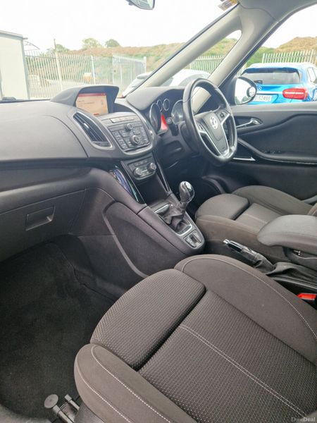 Vauxhall Zafira Tourer 7 Seater 2016 387718755
