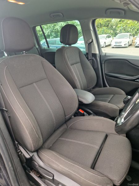 Vauxhall Zafira Tourer 7 Seater 2016 387718739