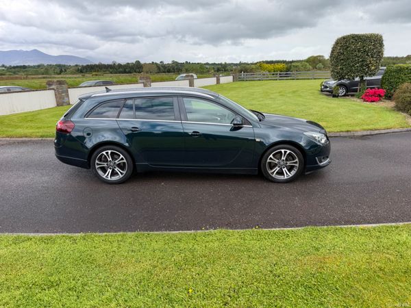 Opel Insignia SRI Estate 387730091
