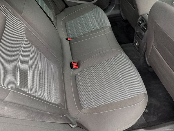 Opel Insignia SRI Estate 387730101