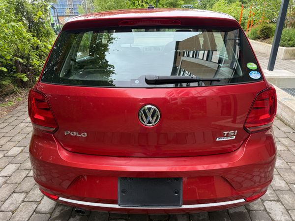 Volkswagen Polo 2015 387732253