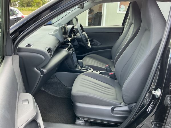 2025 TOYOTA YARIS CROSS 1.5 PETROL AUTOMATIC 387735865