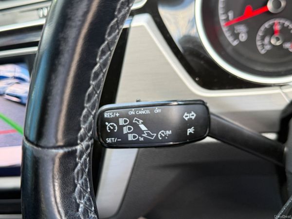 2016 Volkswagen Touran 7 seater Automatic 387843595