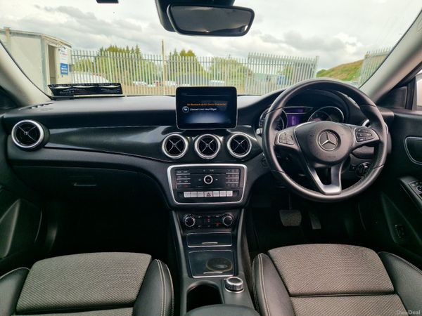 Mercedes CLA AMG Shooting Brake *apple carplay* 387848739