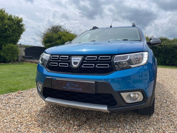 Dacia Sandero Stepway 2017 387859043