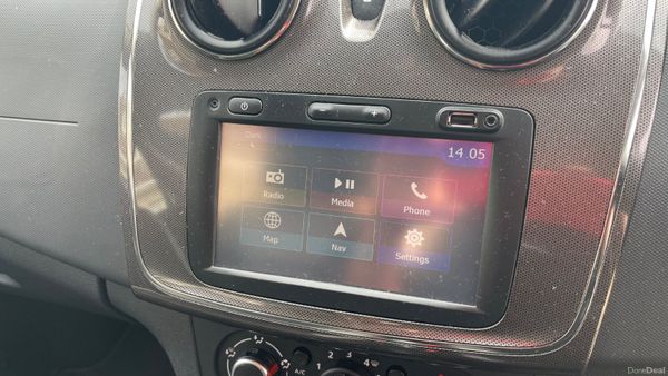 Dacia Sandero Stepway 2017 387859069