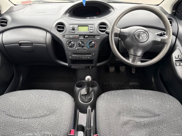2005 Toyota Yaris 1.0 VVT-I Nct 03/27 Tax 07/26 387859921