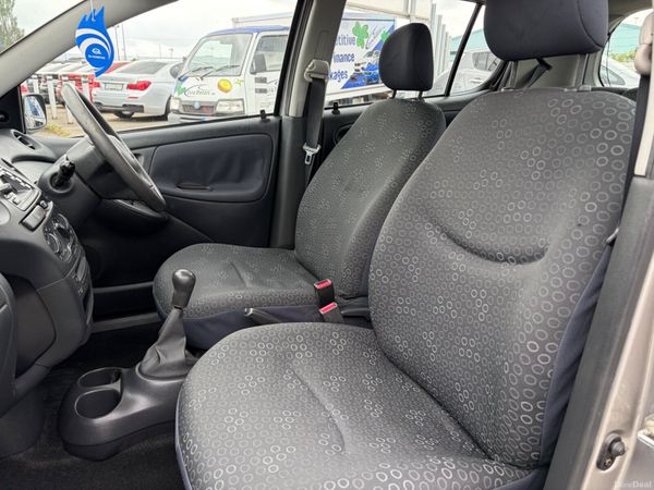 2005 Toyota Yaris 1.0 VVT-I Nct 03/27 Tax 07/26 387859923