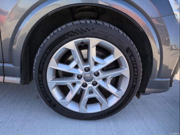 Audi SQ2 387810595