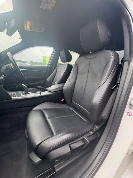 BMW 320D X-Drive M Sport 2018 387954117