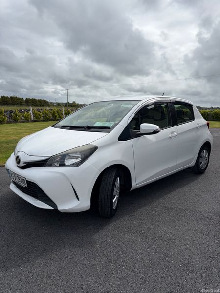 Toyota Vitz 2014 387958185