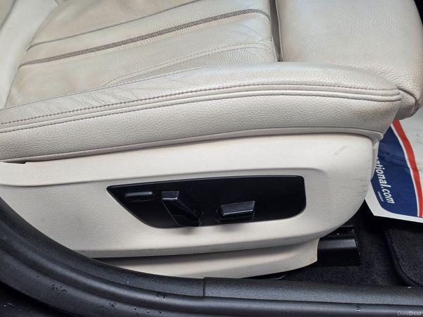 BMW 5-Series 2018 M- SPORT 387978645