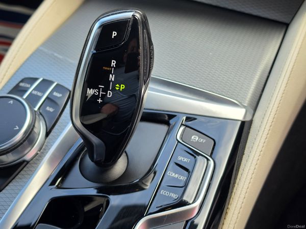 BMW 5-Series 2018 M- SPORT 387978649