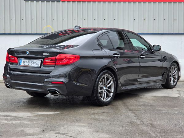 BMW 5-Series 2018 M- SPORT 387978623