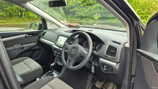 Volkswagen Sharan 2.0TDI Auto 7 seats 387987307