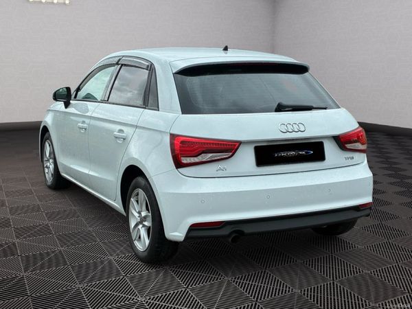 Audi A1  *Automatic* 387916817
