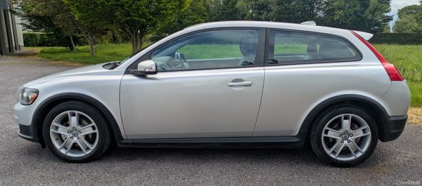 Volvo C30 2009.  NCT & TAX 388045271