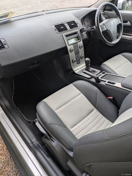 Volvo C30 2009.  NCT & TAX 388045301