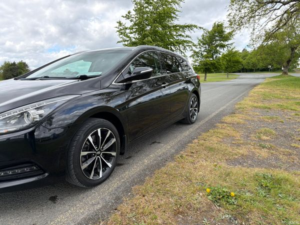 Hyundai i40 2017 comfort plus Low Mileage 388046845