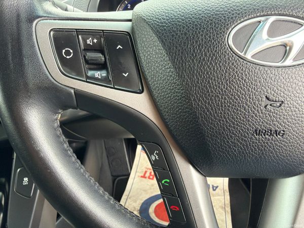 Hyundai i40 2017 comfort plus Low Mileage 388046925