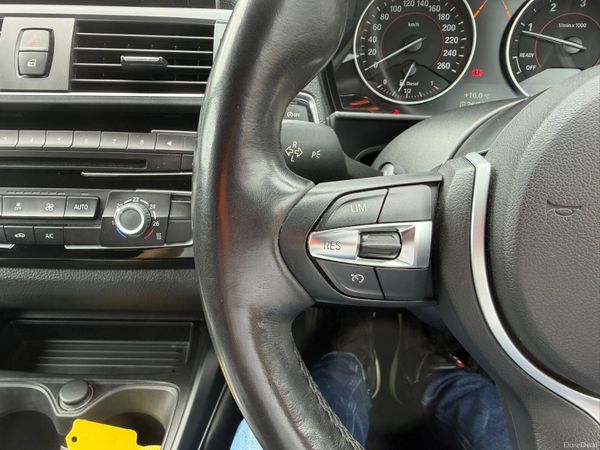 16 BMW 118D M SPORT 388047155