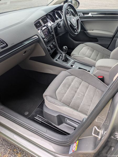 Volkswagen Golf Highline/ NEW NCT 08/27 388052713