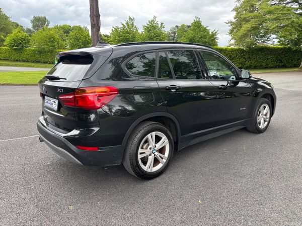BMW X1 2018 388055369