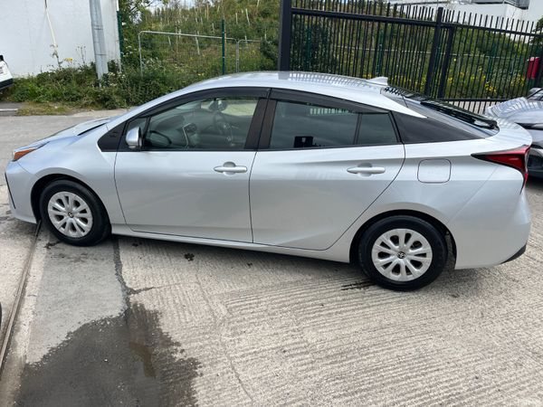 TOYOTA PRIUS 2020, 1.8 HYBRID AUTO LOW KMS 388069275