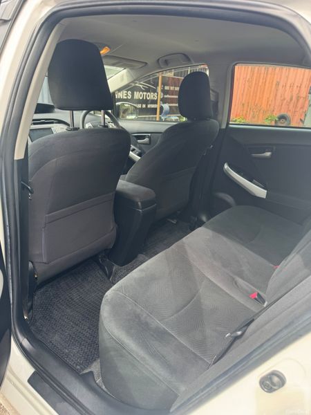 Toyota Prius Hybrid Automatic 388069603
