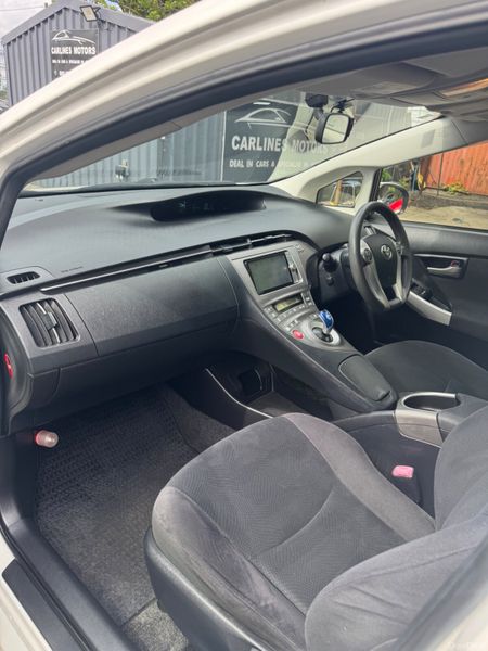 Toyota Prius Hybrid Automatic 388069605
