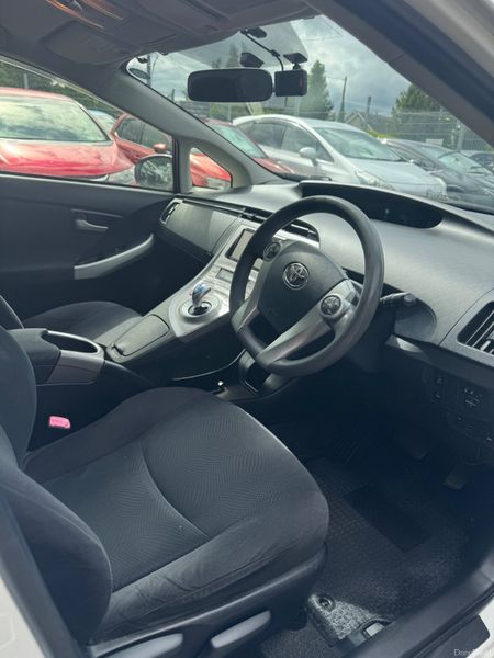 Toyota Prius Hybrid Automatic 388069609