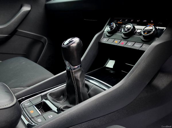 🔥 2019 Skoda Karoq SportLine 1.6TDI 388094735
