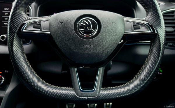 🔥 2019 Skoda Karoq SportLine 1.6TDI 388094737