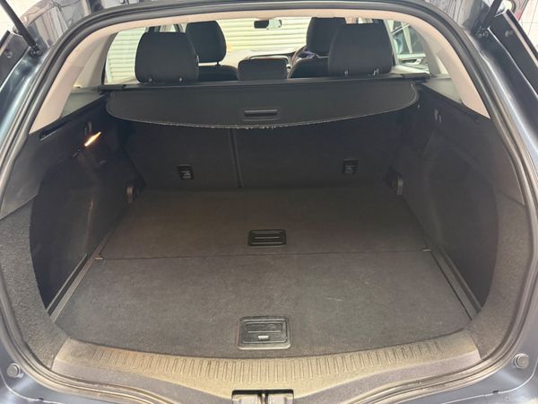 2019 RENAULT MEGANE 388095259