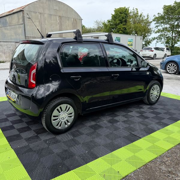 Volkswagen up! 2013 Automatic 388099349