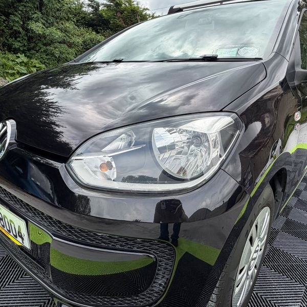 Volkswagen up! 2013 Automatic 388099367