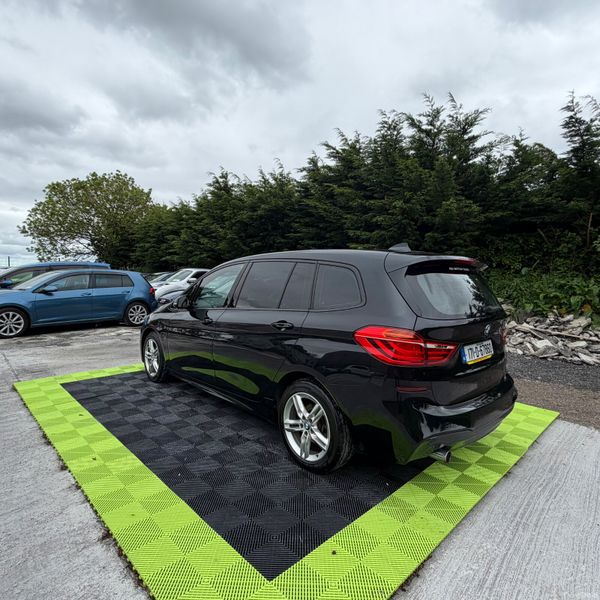 BMW 2-Series 2017 Automatic 7 Seater 388099869