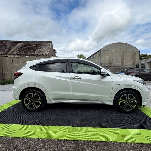 Honda Vezel 2017 Hybrid Low Mileage 388099987